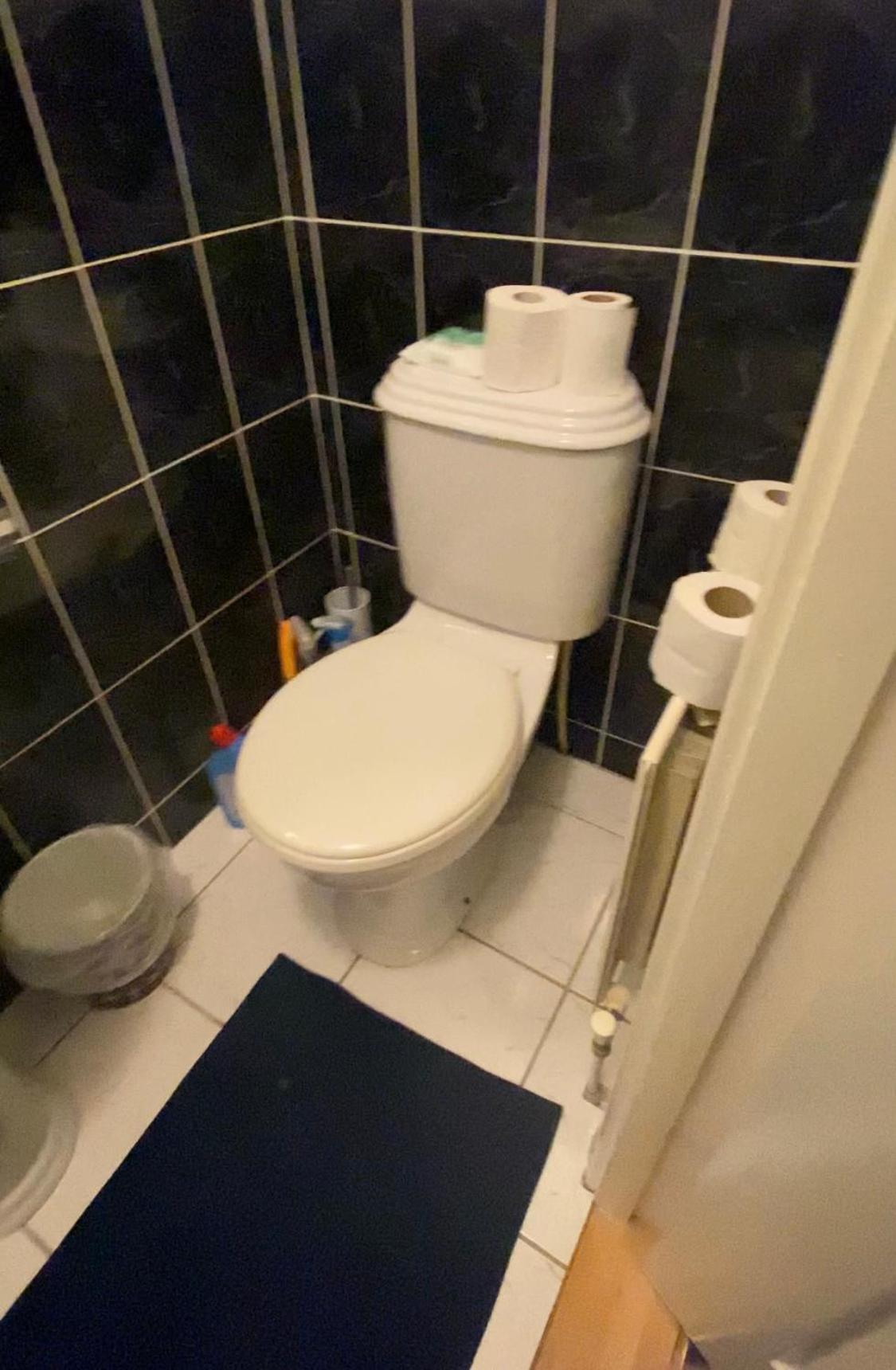 Dorm Room 5-6 People Shared Bathroom Outside Room Dublín Exterior foto